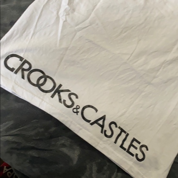 T shirt - Picture 2 of 2